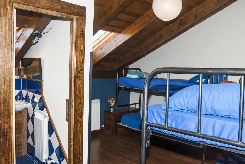 Albergue A'Noguera Кастьельо-де-Хака Номер фото